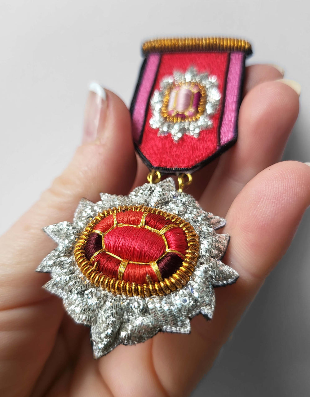 Médaille Youkounkoun rubis et grenat