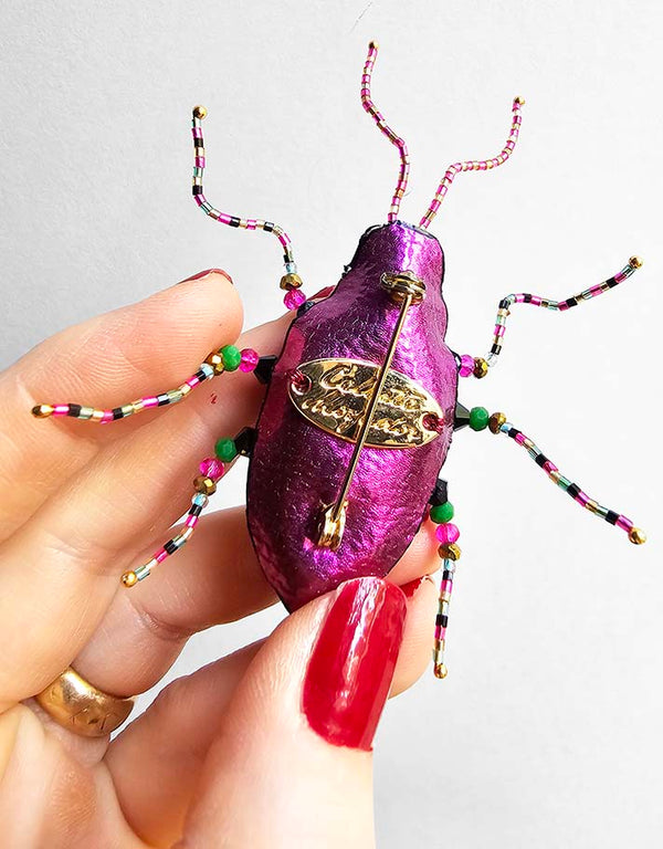 Broche Marcel le scarabée