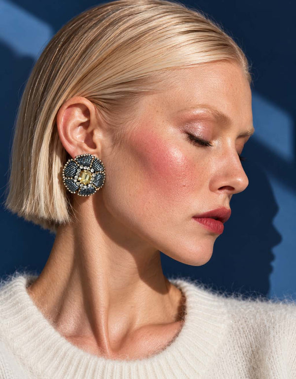 Pre-order – available November 30 – Anthracite Champagne Flower Earrings — 4