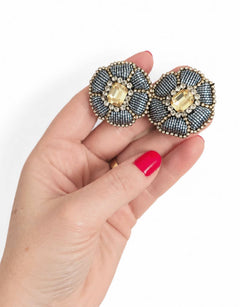 Pre-order – available November 30 – Anthracite Champagne Flower Earrings — 5