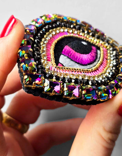 Œil Céleste brooch - Rose Amour / Pre-order, available mid-November