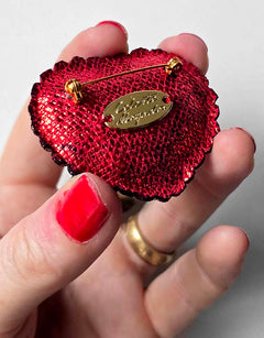 Vue arrière de Broche Pop Nina S., avec épingle et plaque Céleste Mogador