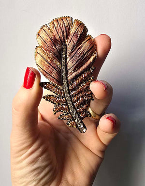 Caramel Feather Brooch — 1