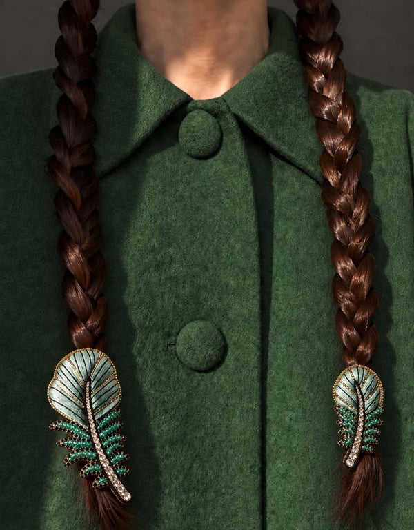 Broche Plume couleur verte