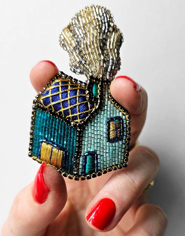 Broche &quot;La Maison Bleue&quot;