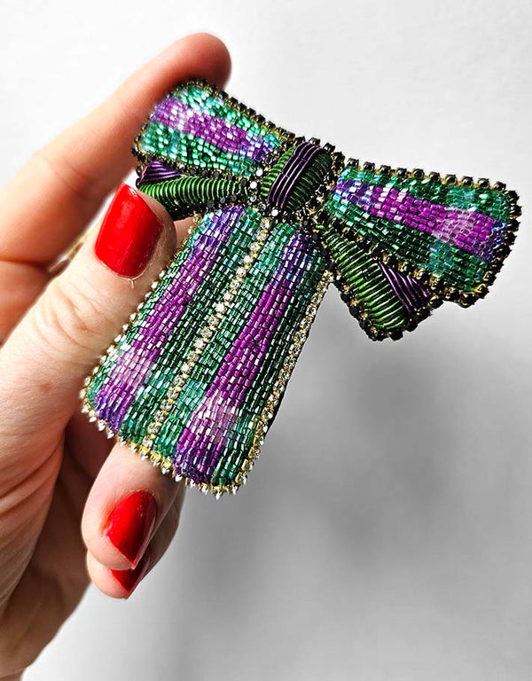&quot;A pretty green &amp; purple bow &quot; brooch