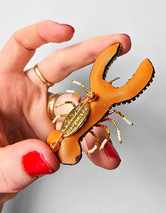 Vue arrière de Broche « Loctudy » – Langoustine, avec épingle et plaque Céleste Mogador