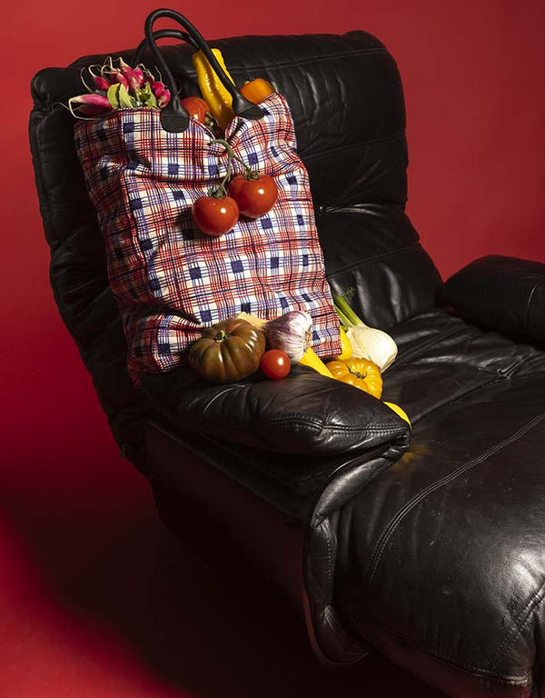 Cabas Nessie brodé à la main / Pré commande disponibilité fin Novembre