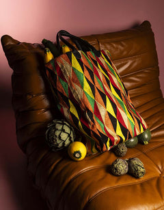 Détail de Cabas « Polichinelle » – Broderie Cornely
