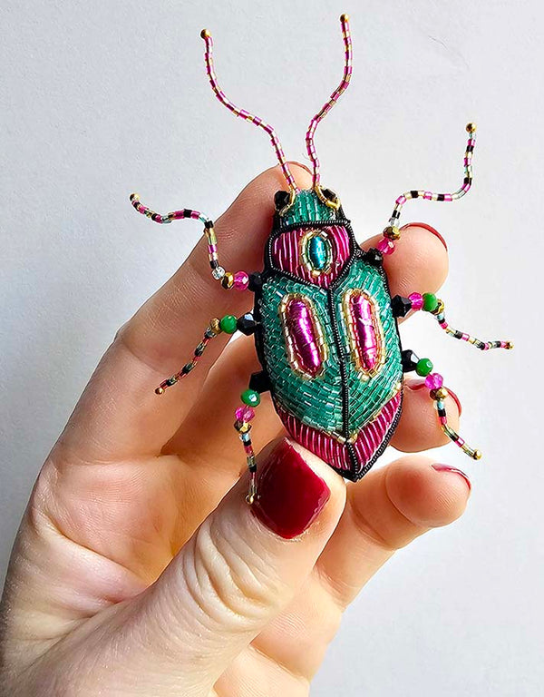 Broche Marcel le scarabée