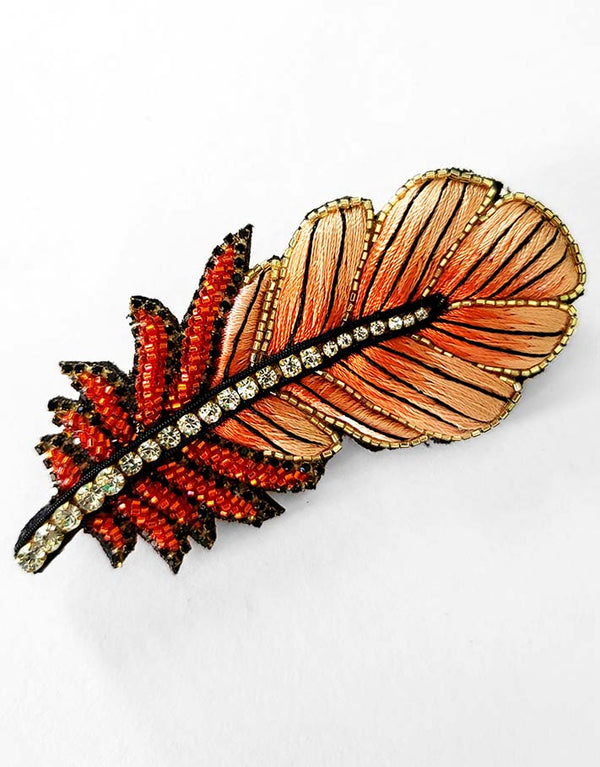 Broche Plume couleur orange