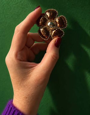 Petite broche fleur bronze et dorée — Lucy in the sky — 1