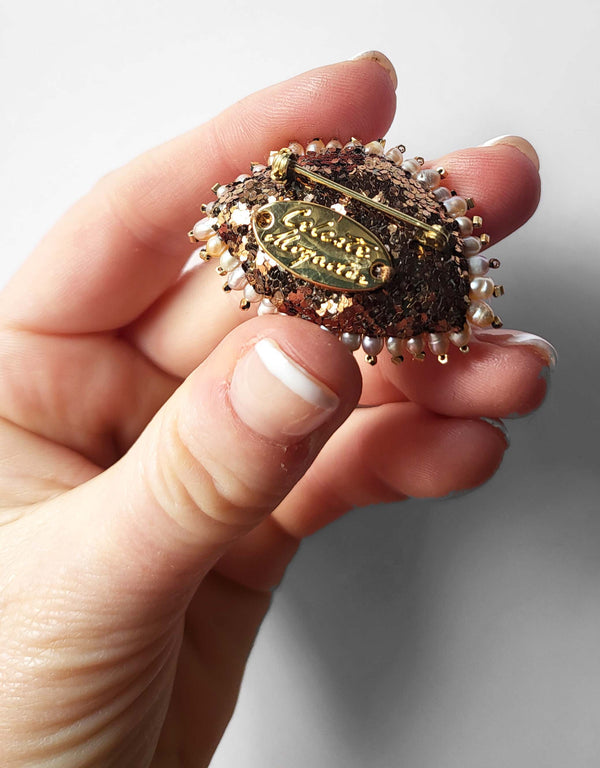 Mini Broche marron orange avec perles d&#39;eau douce