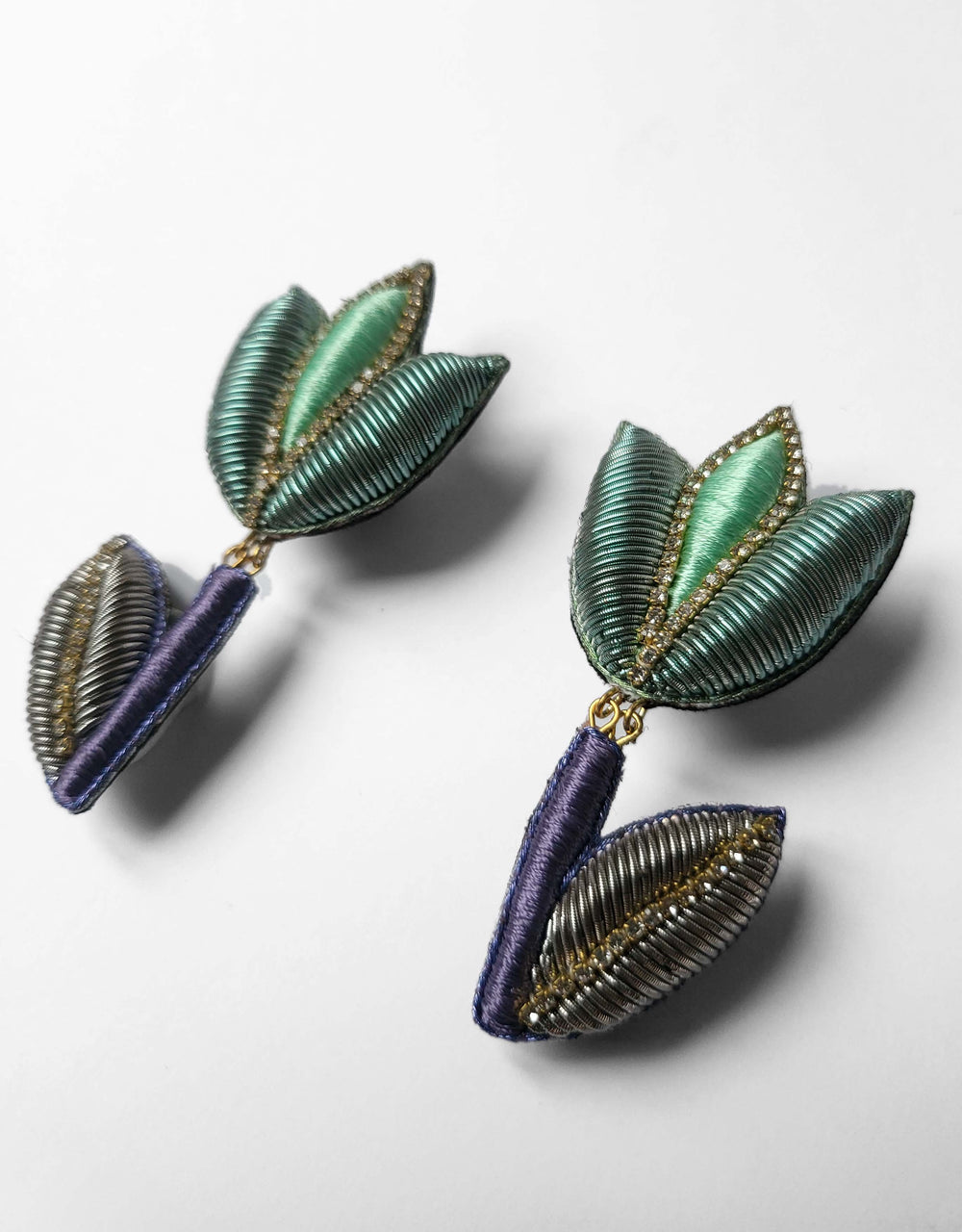 Boucles d'oreilles verte et violette