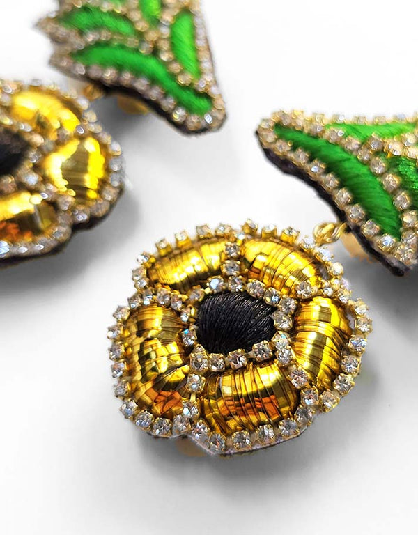 Clip earrings Nina S