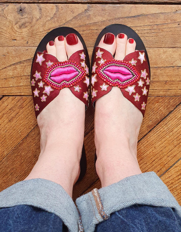 &quot;Fuchsia pink mouth&quot; sandals