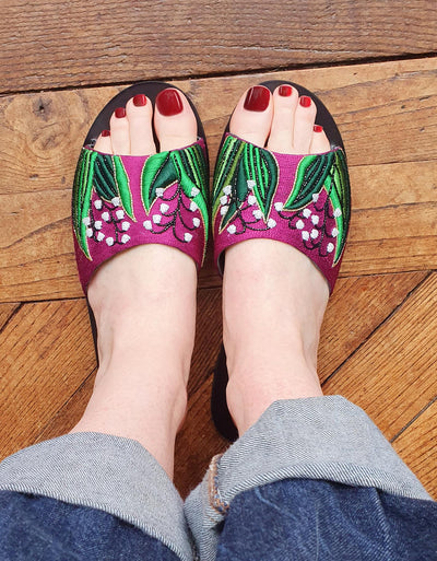 "Lily of the valley" sandals